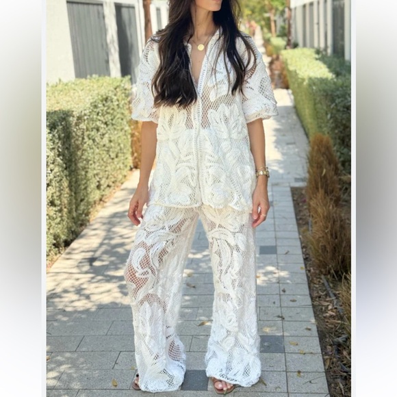 White Crochet Lace Two Piece Bottom and Top Set - Picture 7 of 8